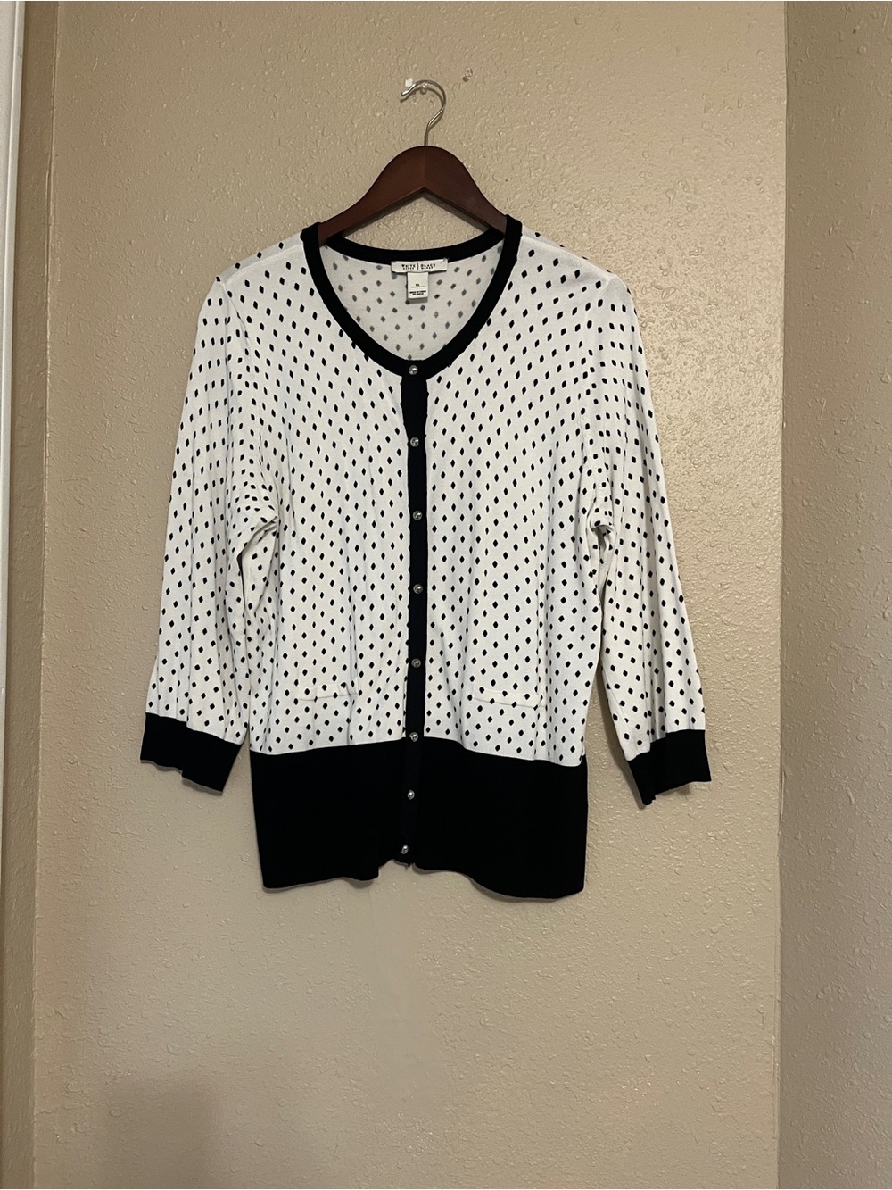 White House Black Market Polka Dot/Diamonds Knit Cardigan Sweater - Size XL